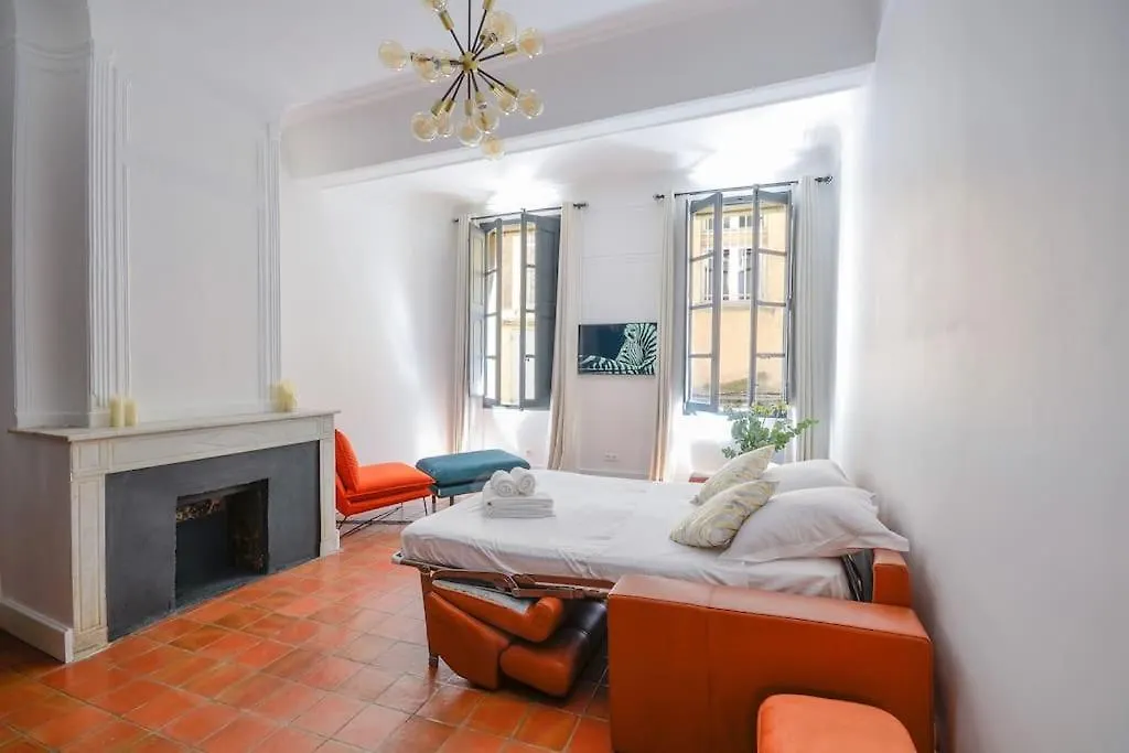 Elegant Appartement Standing A 3Min Du Cours Mirabeau Aix-en-Provence Apartment